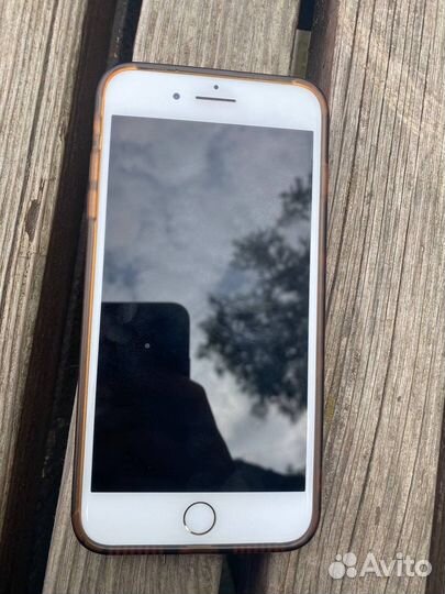 Телефон iPhone 7 plus