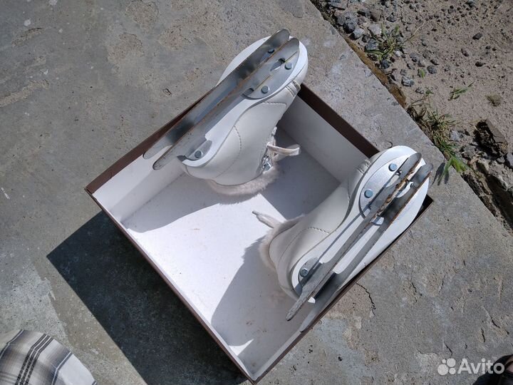 Коньки детские двухполозные 29р