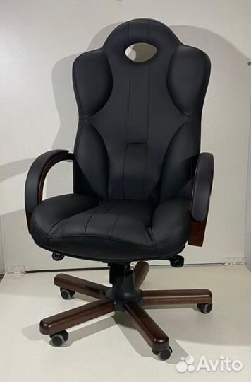 Компьютерное кресло