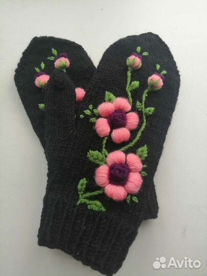 Варежки зимние женские