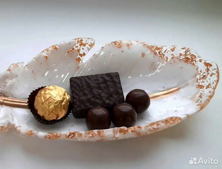 Блюдо из эпоксидной смолы