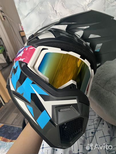 Кроссовый шлем ataki