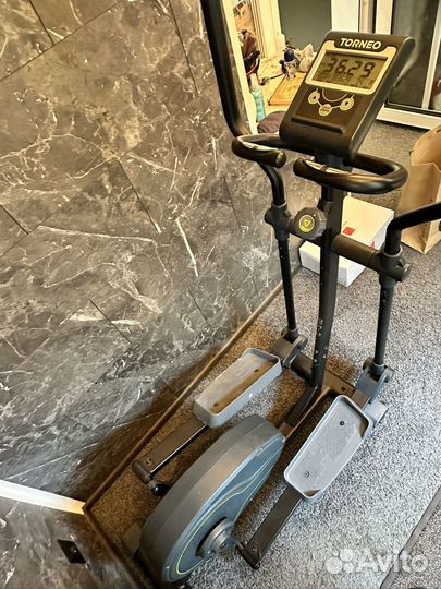 Эллиптический тренажер