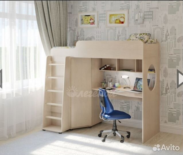 Детская кровать чердак со столом и шкафом бу