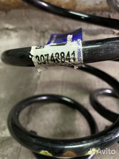 Передние пружины