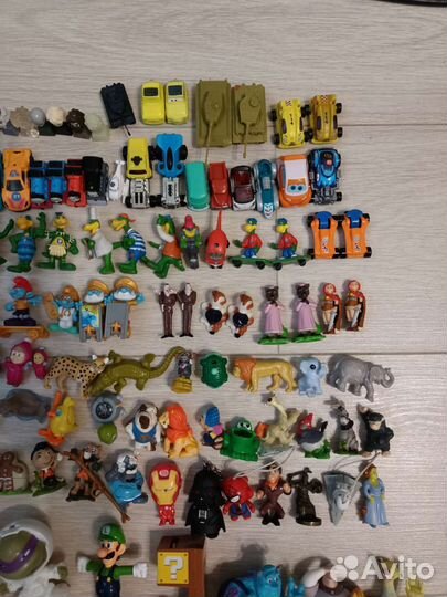 Игрушки из киндера