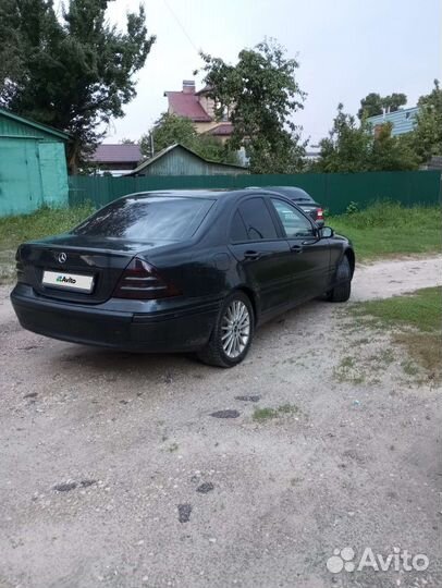 Mercedes-Benz C-класс 2.2 МТ, 2001, 350 000 км