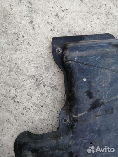 Кожух Шумоизаляции GLK X204 Защита A2045203823