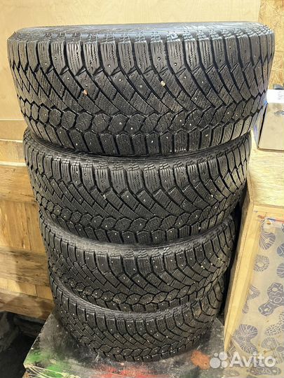Gislaved Nord Frost 200 255/55 R18