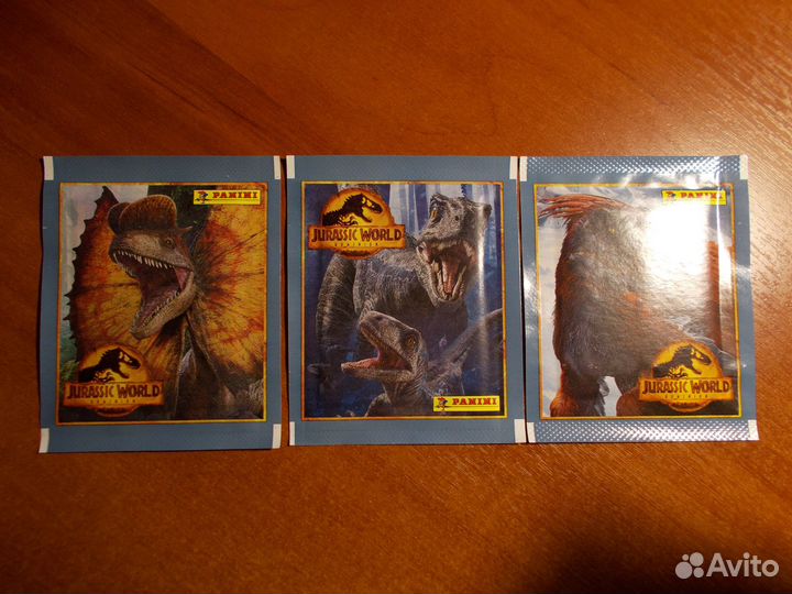 Наклейки Panini Jurassic World 3: Dominion
