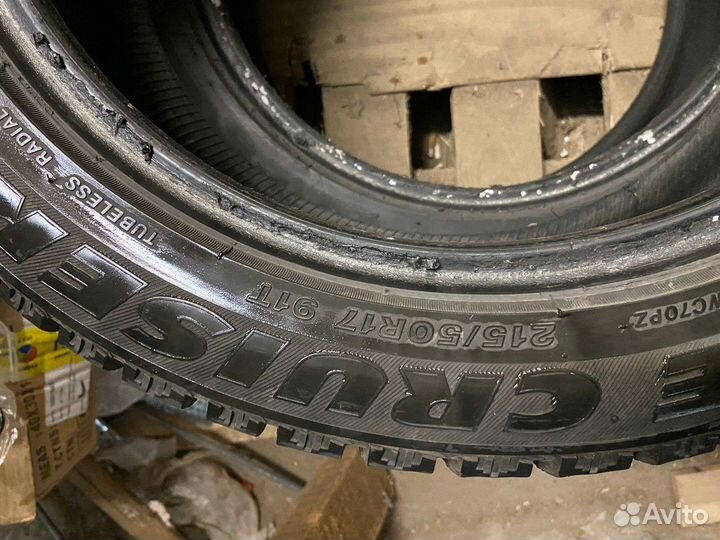 Bridgestone Ice Cruiser 7000 215/50 R17