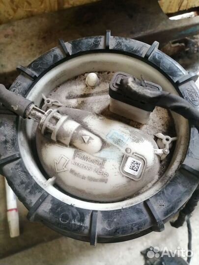 Бензонасос на Volvo S 80