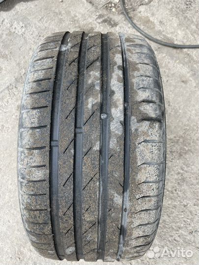 Nokian Tyres Hakka Black 265/35 R18