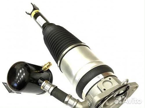 Передний пневмобаллон AirBagit для audi A8 (D3)