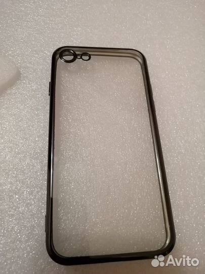 Чехол на iPhone SE 2020