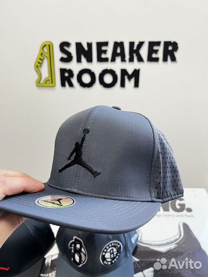 Кепка бейсболка