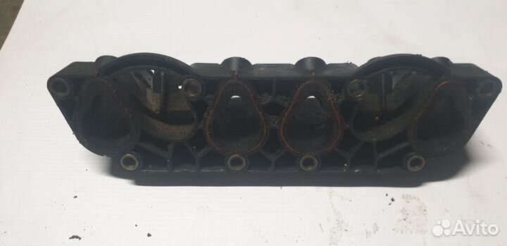 Коллектор впускной VW Audi a4 b5