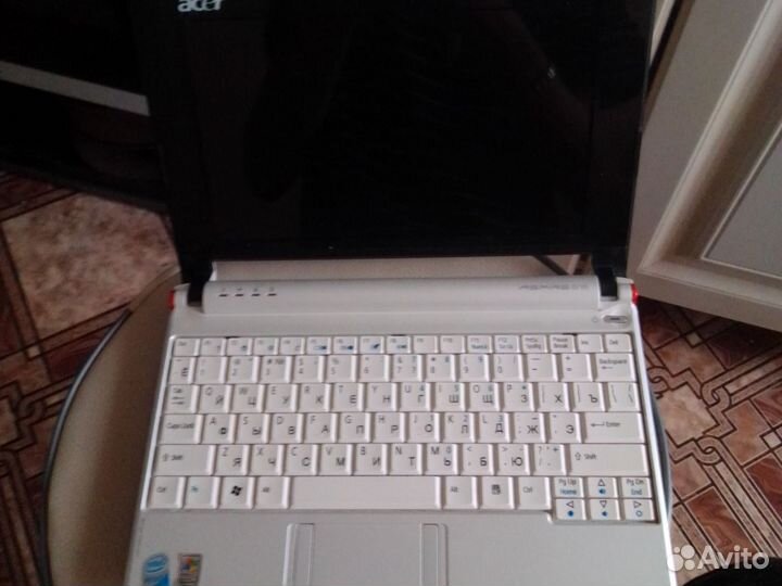 Acer aspire one ZG5