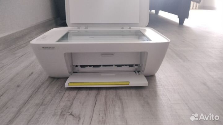 Цветное струйное мфу (принтер) HP DeskJet 2130