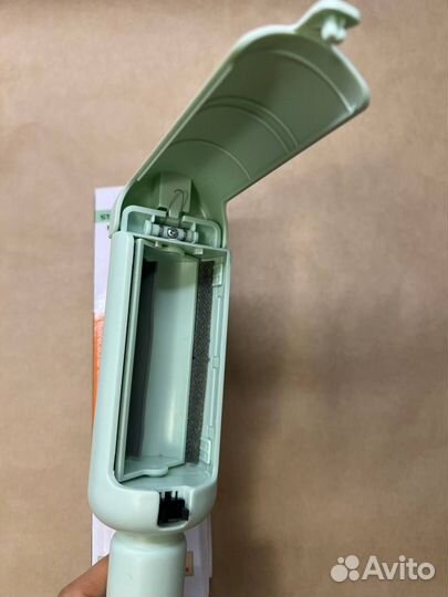 Щетка для удаления шерсти новая