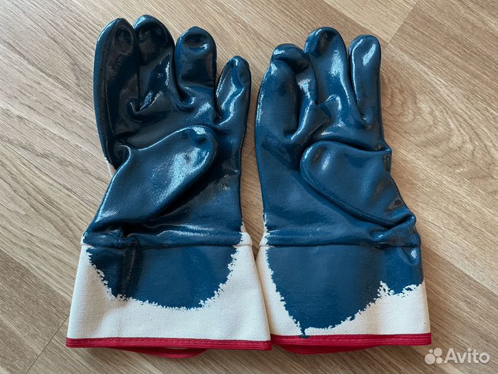 Перчатки латексные