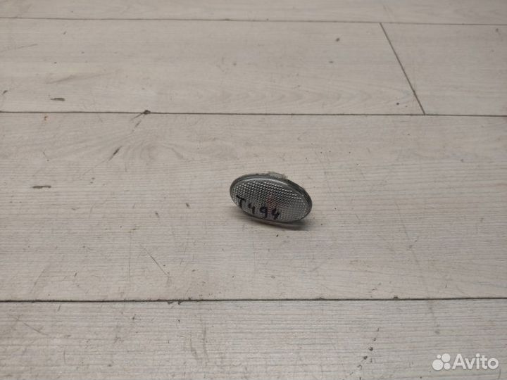 Поворотник в крыле Mercedes Vito W639 ом646 2006