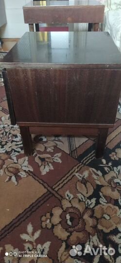 Тумбочка прикроватная. Польша