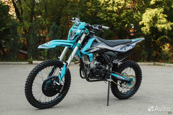Мотоцикл Avantis A6 голубой