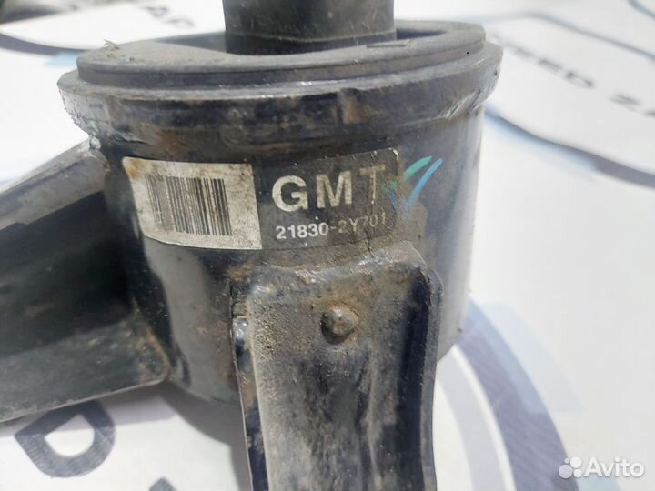 Опора двигателя левая Kia Sportage 3