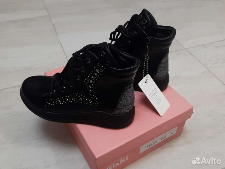 Ботинки демисезонные для девочки