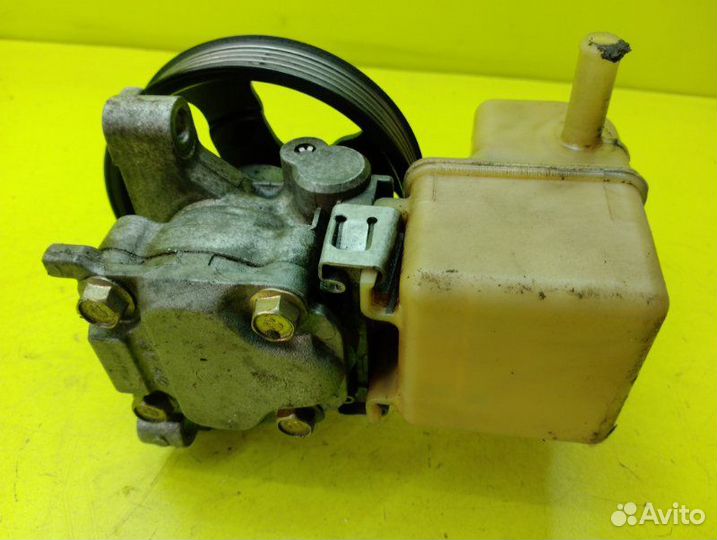 Насос гидроусилителя руля Mazda Mazda6 GG L3C1