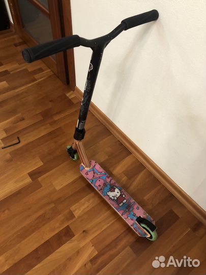 Трюковой самокат