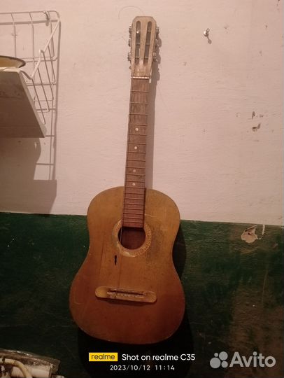 Классическая гитара бу