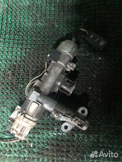 Замок зажигания Mazda Millenia