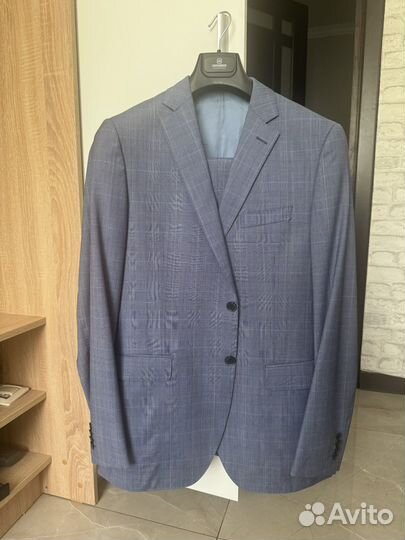 Мужской костюм Henderson 48. Состояние отличное