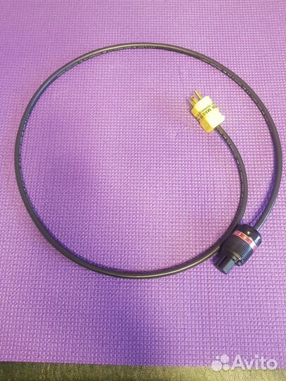 Сетевой силовой кабель Camelot