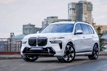 Диски R22 на BMW X7 в стиле XM