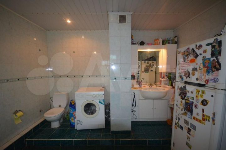 4-к. квартира, 110 м², 4/9 эт.