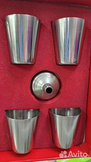 Набор подарочный с гербом: фляжка 532мл, 4 рюмки