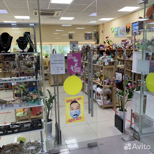 Аренда полок в хэндмейд магазине