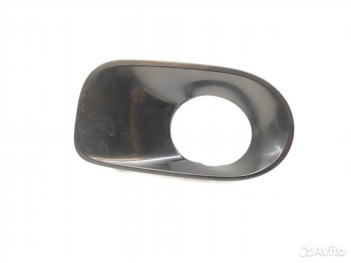Накладка противотуманной фары передняя левая Bmw