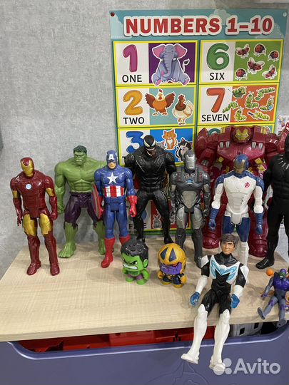 Фигурки супергероев