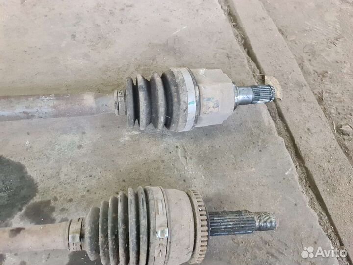 Привод левый kia rio 3 киа рио 3 hyundai solaris