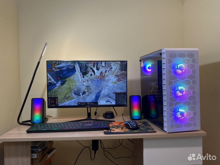 Бюджетный Игровой пк RX с монитором: White