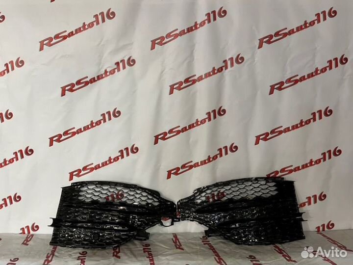 Решетка бампера передняя Mercedes-Benz Gle-Class