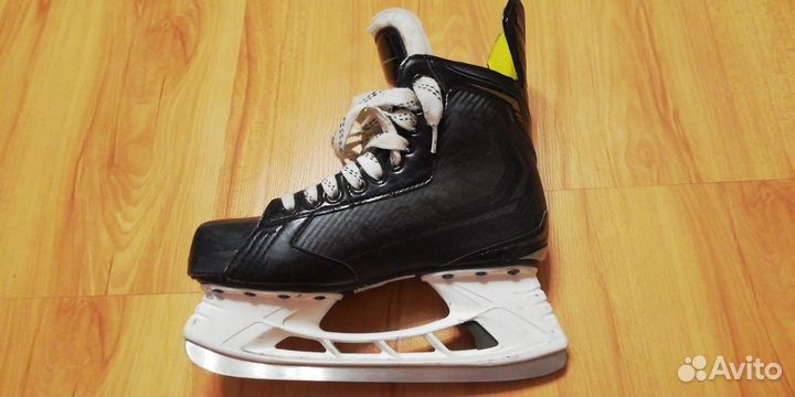 Коньки хоккейные Bauer s27 supreme