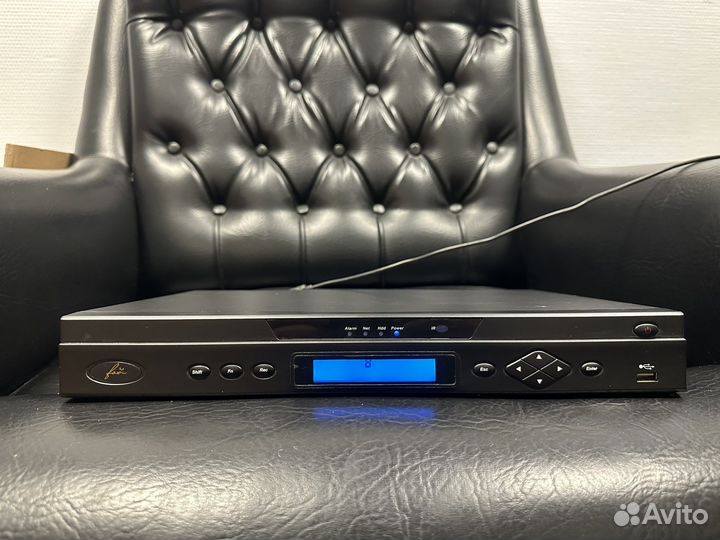 Аналоговый видеорегистратор Fox FX-16WD