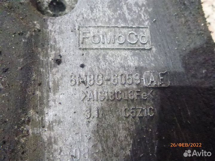 Крышка двигателя Ford Mondeo BD seba 2009