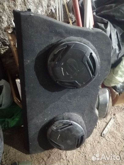 Полка с колонками для fordF3