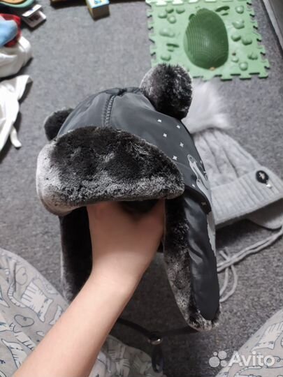 Шапки детские зимние на 1 - 1,5 г